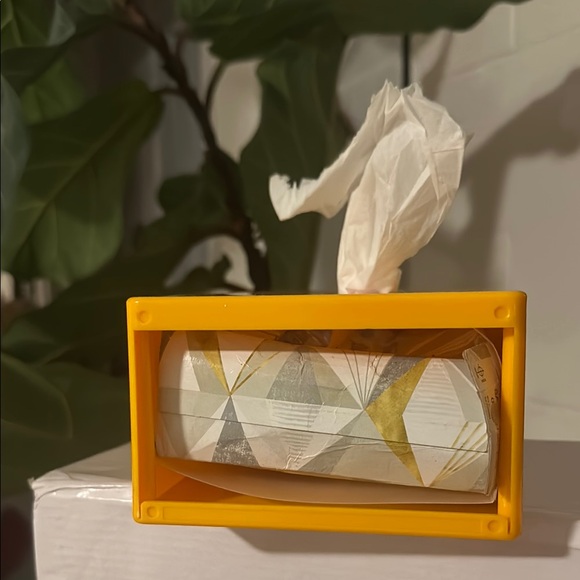 Retro Yellow Tissue Box Cover - Picture 3 of 6
